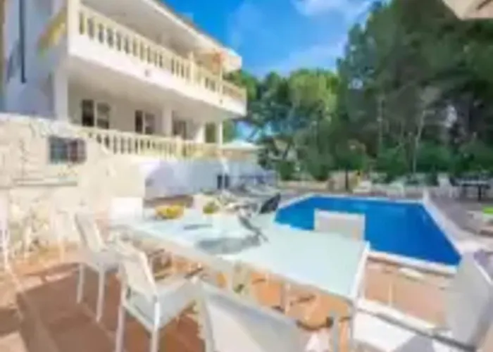 Villa med fem soveværelser